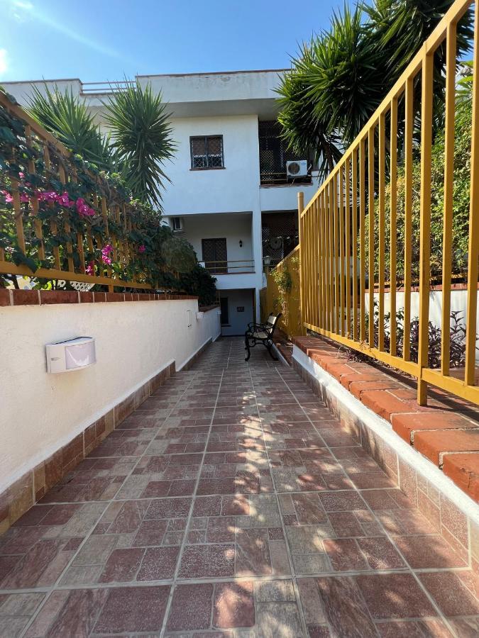 Trentuno Mondello Apartments Eksteriør billede