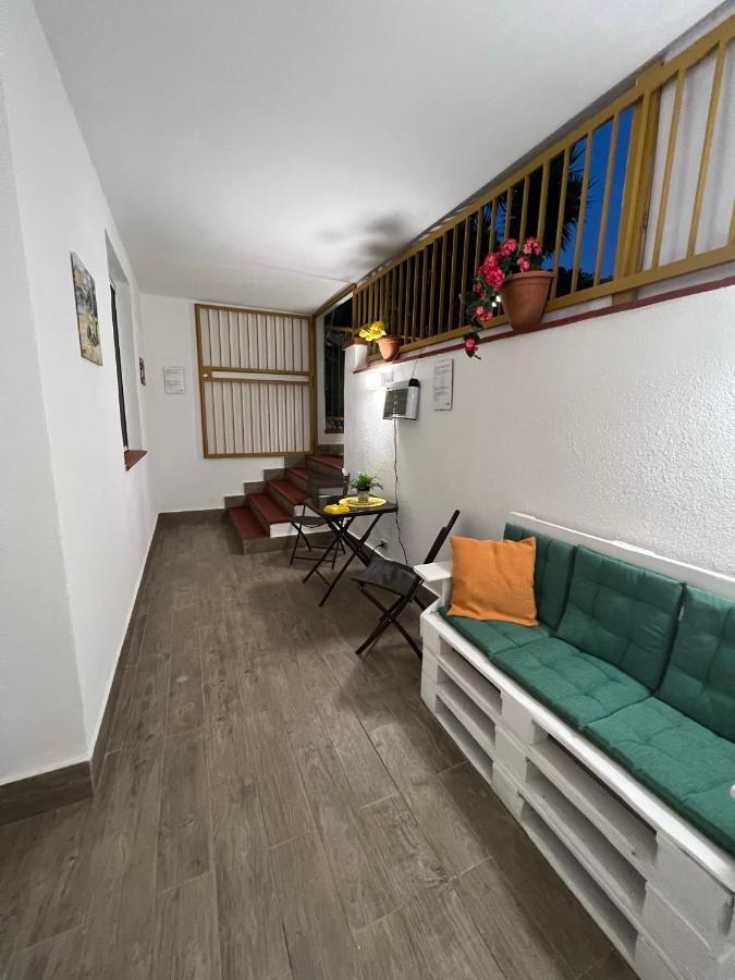 Trentuno Mondello Apartments Eksteriør billede