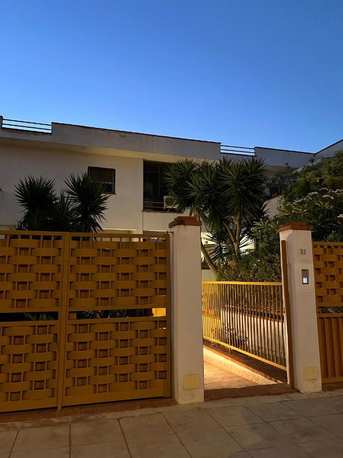 Trentuno Mondello Apartments Eksteriør billede